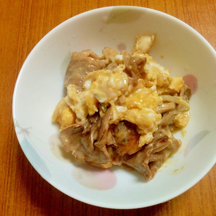 【MEC食】牛肉とまいたけの卵とじ